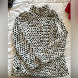 Simply southern pullover